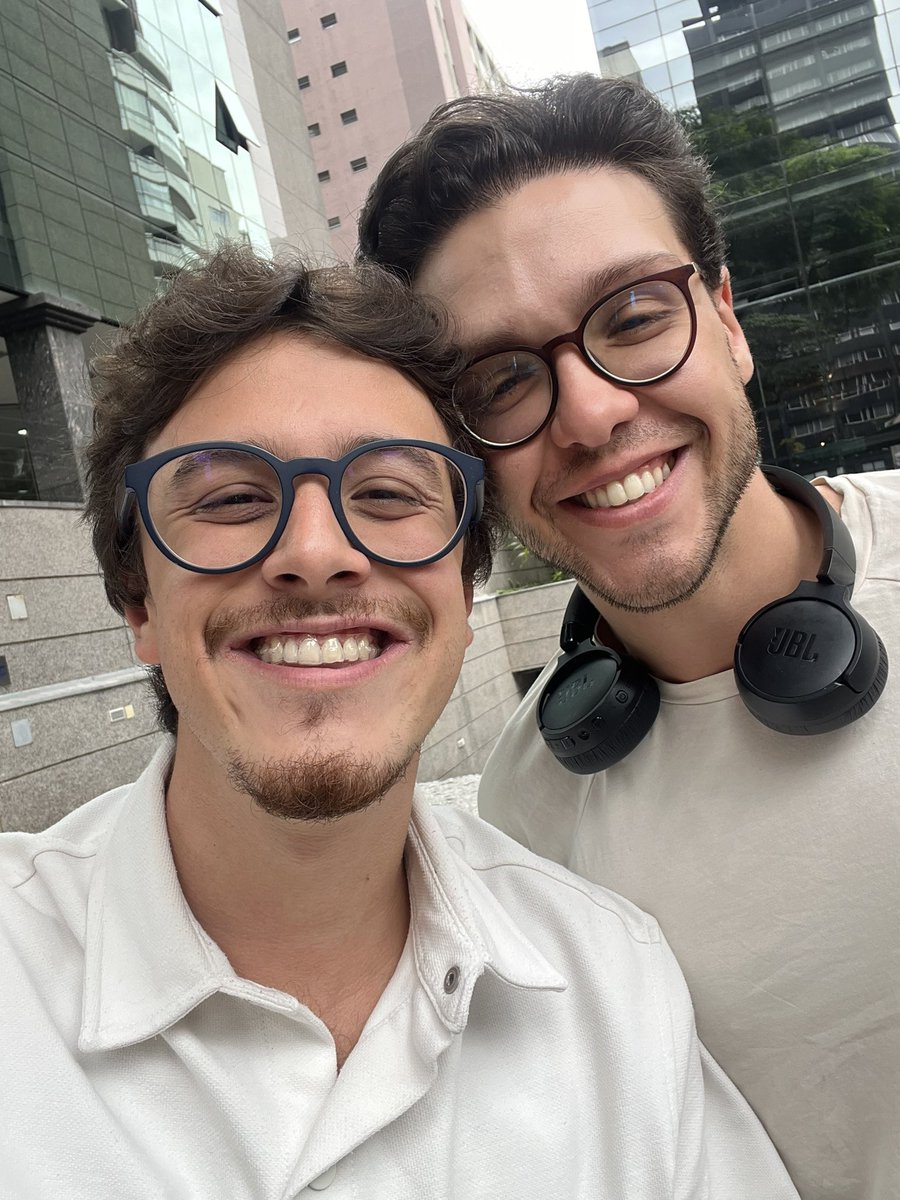 cortezpsol's tweet photo. Eles estão se multiplicando. 🤓 https://t.co/64BM9KYAj1