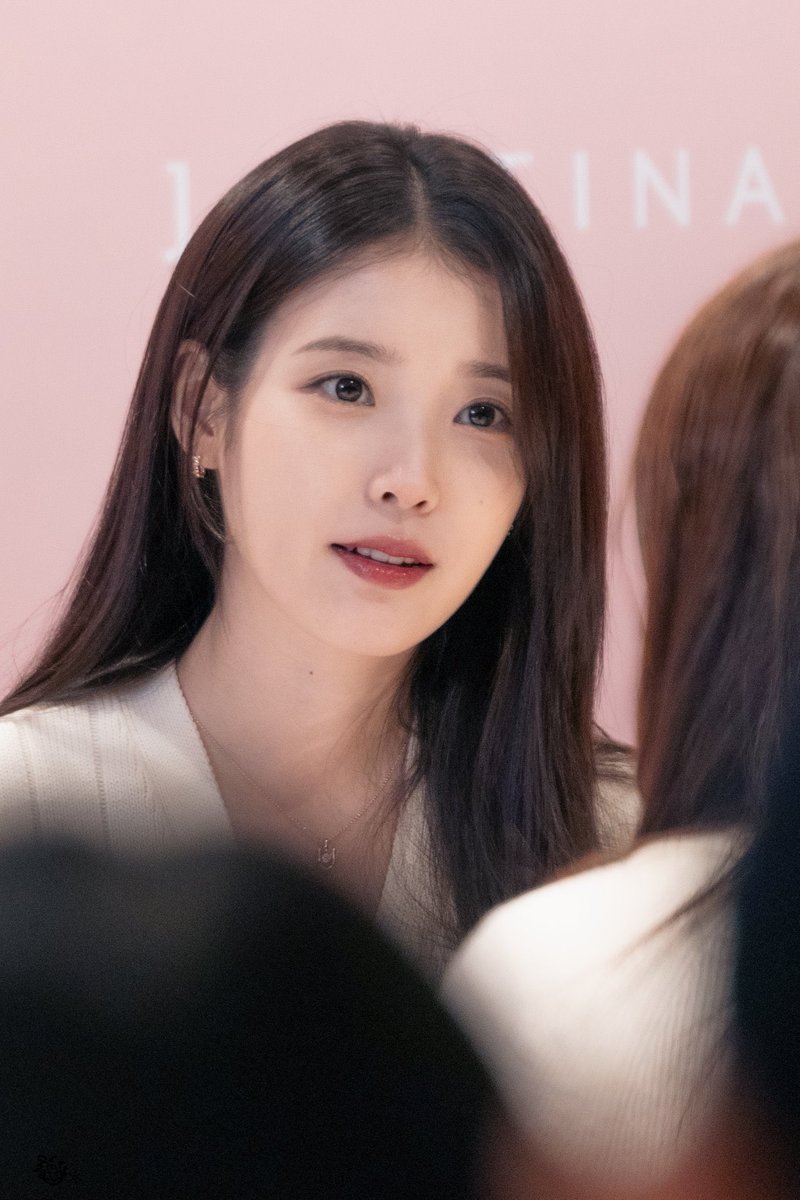 어우 시발 놀래라;;
너무 예뻐서 심장마비올뻔