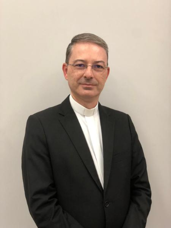 jornalhojeemdia's tweet photo. Papa Leão XIV nomeia monsenhor Evandro Campos Maria como novo bispo auxiliar de BH

https://t.co/1v0vBLKvb6

#minas #geral #brasil #igrejacatólica #monsenhorevandrocamposmaria #papaleãoxiv #domwalmor #jornalhojeemdia

📷 Arquidiocese/Reprodução https://t.co/biaYzxZ2rk