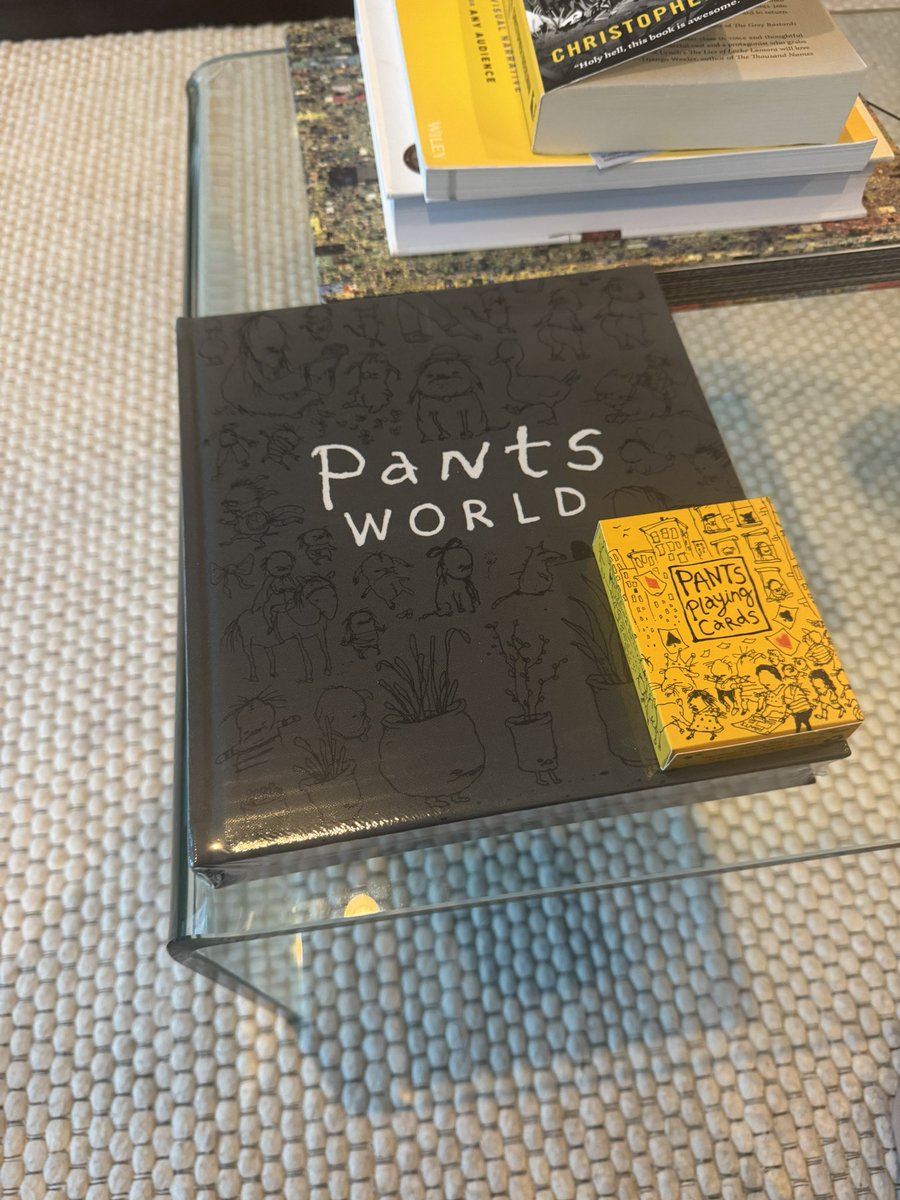CVilly23's tweet photo. Christmas came early! These are great @pants https://t.co/TRUt2PBICS