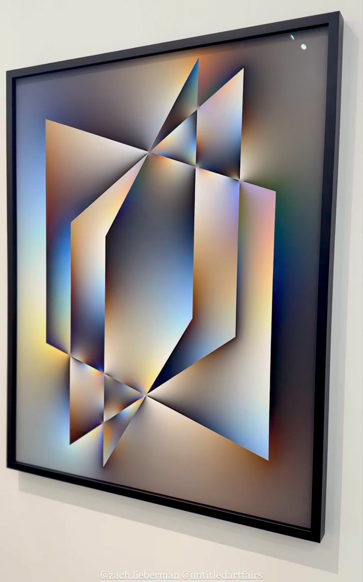 zachlieberman's tweet image. A tiny note — I was inspired by the shading of cubist paintings and I want to see that in graphical form.  I love 2d that feels 3d and the kind of ambiguity you get with shadow and light…..  super happy how these prints came out / please see them in Miami at @heft_gallery…