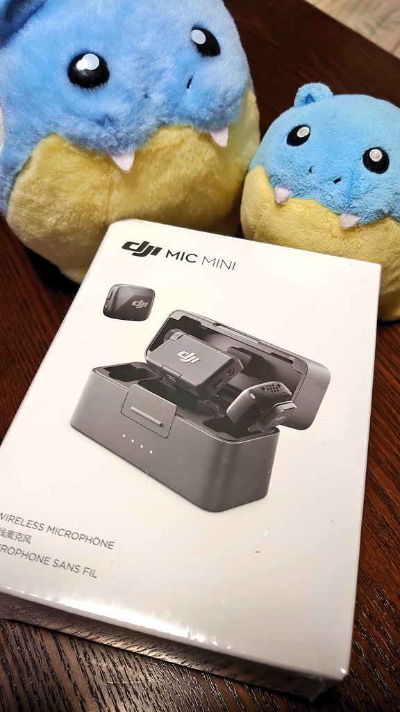 meoz's tweet photo. 今日アマゾンから届いたDJI MIC miniの付属品欠品で返品処理して代わりの物注文したら今日届いたスゲー!
元々お安く買ったので差額発生したけどそれも返してくれるってことでやっぱアマゾンつええわ
#Amazon
#アマゾン
#ArmourZone
#お前は誰だ
#タマザラシ
#DJI https://t.co/AvxghDXIyY