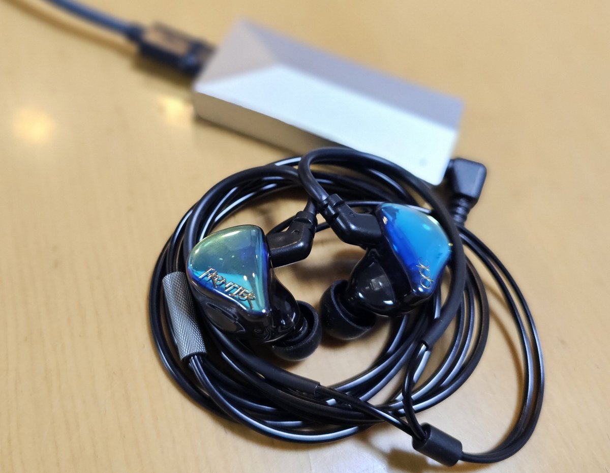 qdc FRONTIER Next Black qdc FRONTIER Next Black