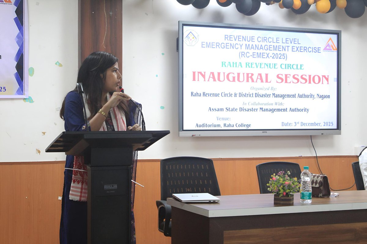 sdma_assam's tweet image. 2/3
inaugurated the programme in the presence of Suprava Roy, ACS, Circle Officer, officials from Raha MB, DDMA Nagaon, SDRF, F&amp;amp;ES, Raha College, District Resource Persons, and participating trainees.
​
#EmergencyPreparedness #DisasterManagement #CommunityResilience #SafetyFirst