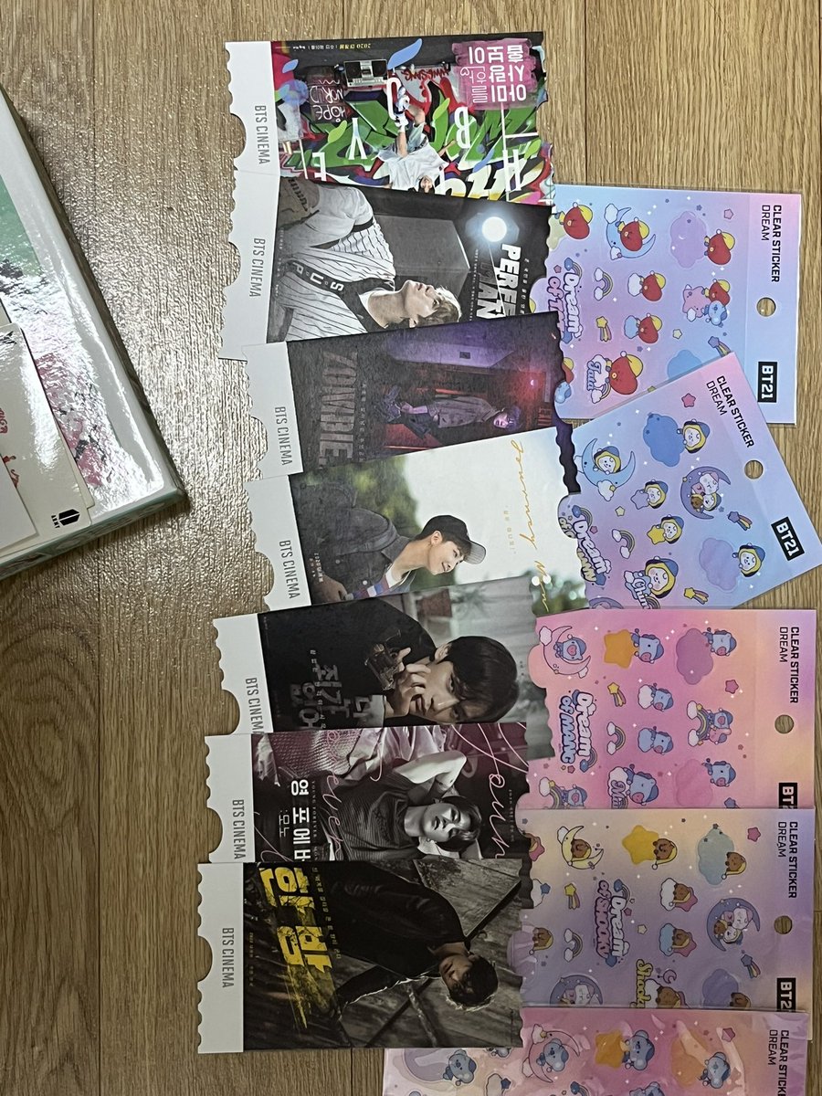 방탄소년단 공식 굿즈 판매
Bts goods sell

포카 엽서 뱃지 스티커 거치대 등 많습니다! 
일괄 3.0(에눌가능)

편하게 연락주세요!!

butter bt21 on v jk jimin rm Jin jhope suga