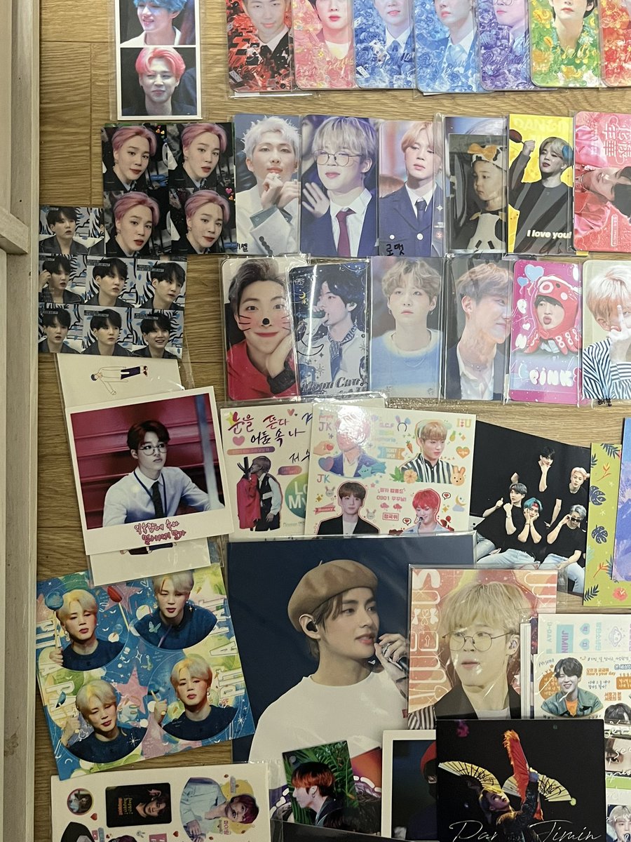 방탄소년단 비공식 굿즈 판매
Bts goods sell!!!
포카 엽서 뱃지 거울 스티커 메모지 등 많습니다!! 편하게 연락주세요

일괄 3.0 (에눌가능)

💕💕