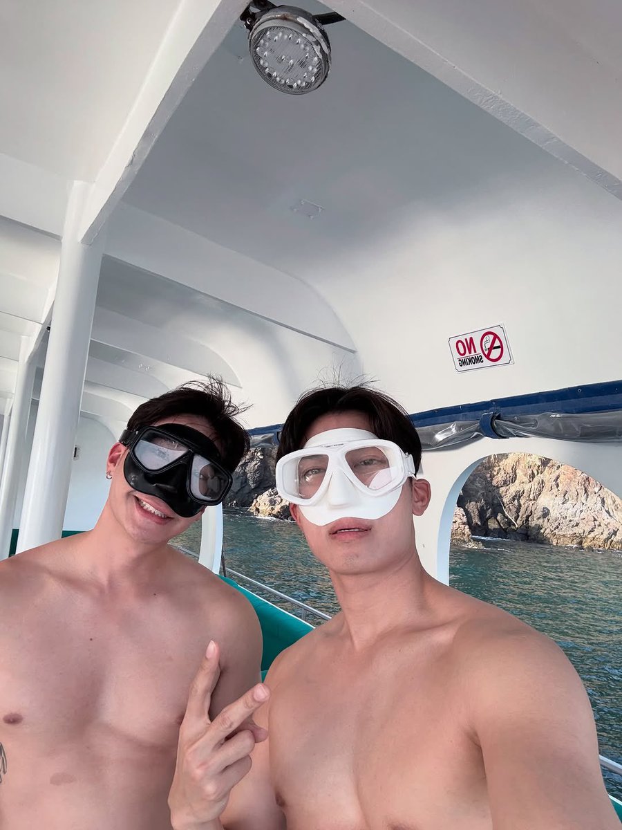 sillybearrrrr's tweet photo. น่าย๊ากกกกก 🥹🫶🏻

@MSuppasit ♡ #MewSuppasit ‧₊˚
@octotul #Tul_Pakorn ٍ ٛ  .  ̫ . ٛ ٍ⠀
#MewTul https://t.co/mzzqUEHsyu
