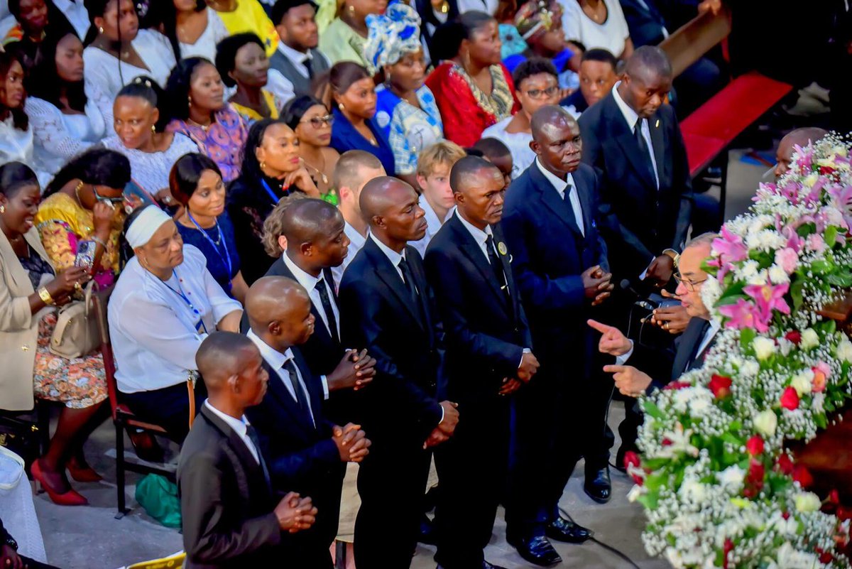 NewApostolicCh1's tweet photo. New Apostles in the DR Congo... https://t.co/2zSW3RXKJD #nac #newapostolic https://t.co/m2mOMzgl5y