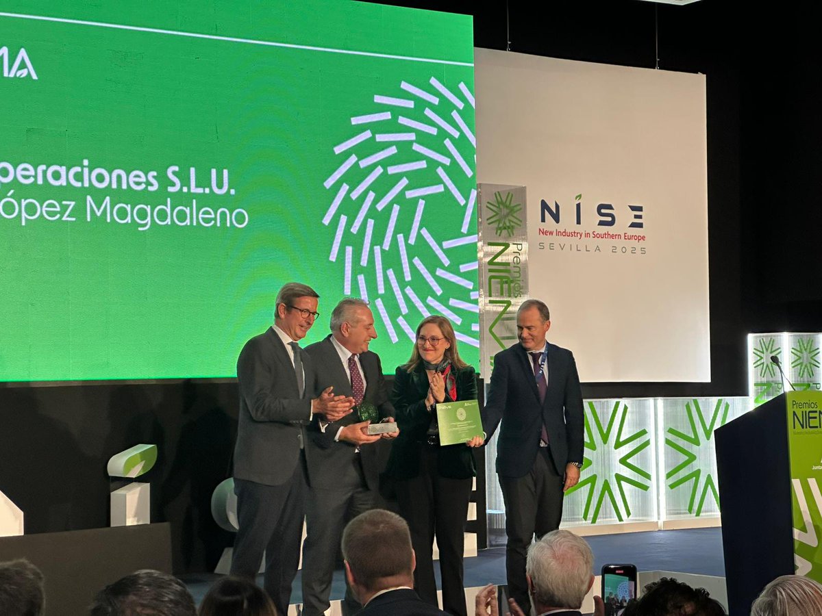 🔵#NISESevilla2025 | Magtel Operaciones S.L.U galardonado con el Premio Nuestra Energía de Andalucía. Recoge el premio Juan Luis López Magdaleno. 🏆