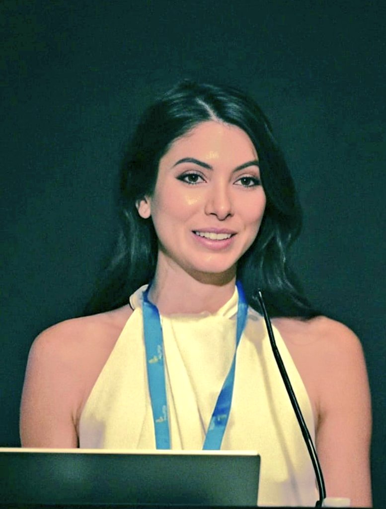 نور بر تاریکی پیروز است