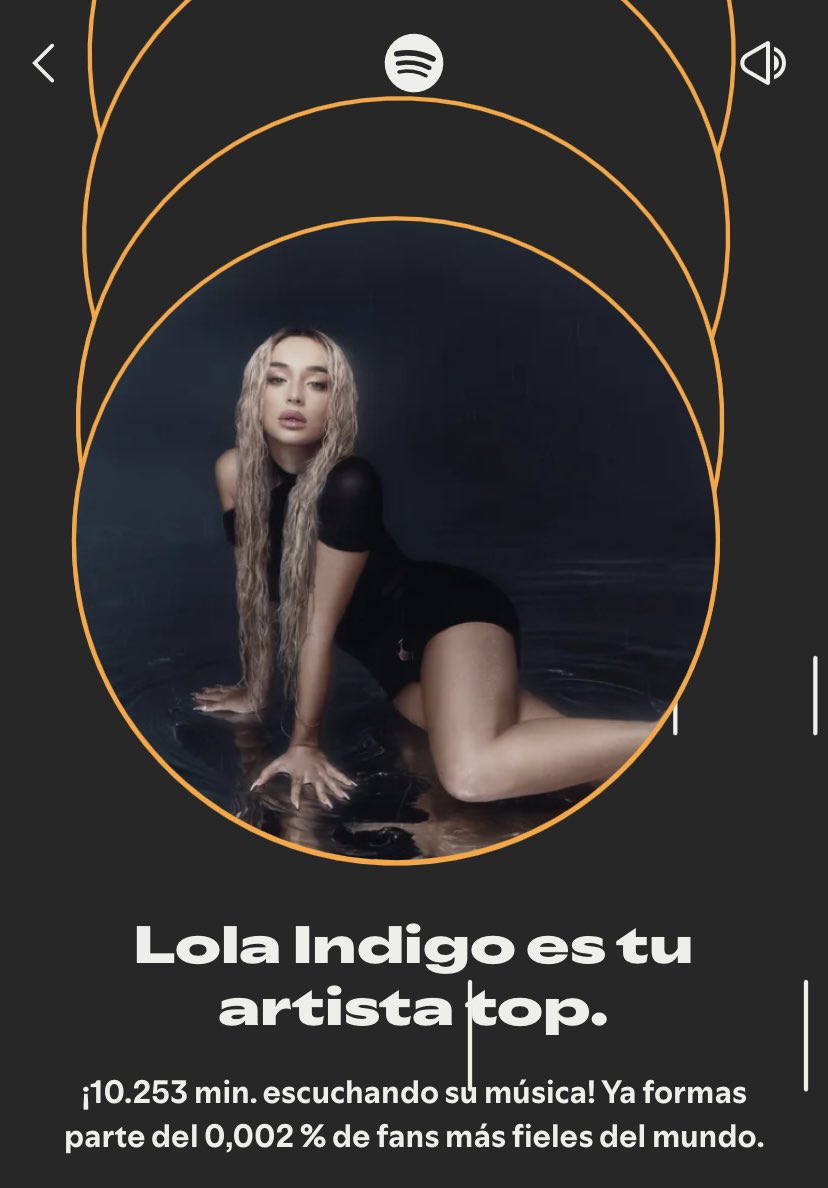 valeria tweet media
