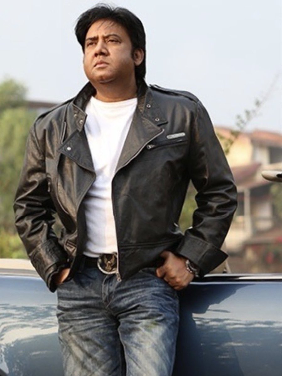 Another shot by Rohit, With my classic Mercedes SL convertible.