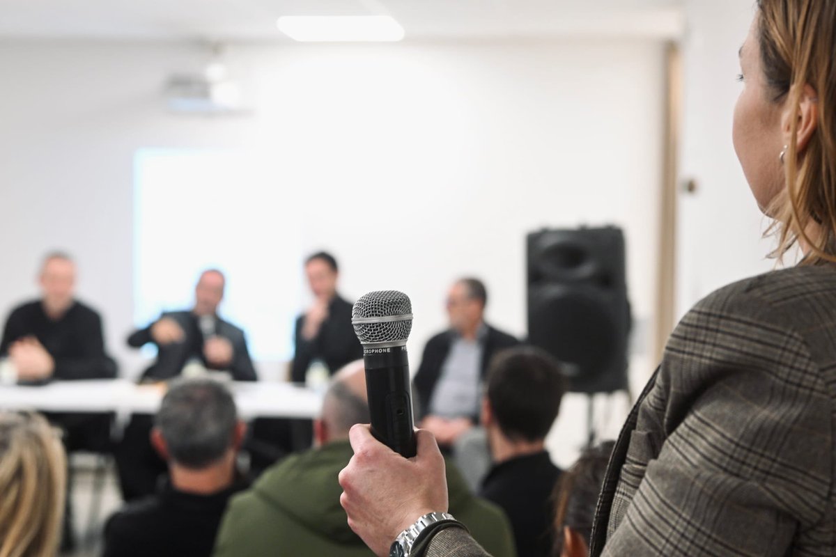 Merci aux habitants de l’Octroi, de Sainte-Lucie et de Saint-Jean pour leur forte mobilisation lors de la réunion publique de ce soir.

Votre présence et votre implication confirment une réalité essentielle : l’avenir de nos quartiers se construit avec celles et ceux qui y