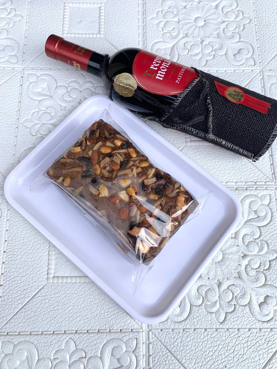 Y'all remember I was asking for a wine vendor last weekend? 

I’ll share with y’all the full LORE behind this order tomorrow. It may look simple, but it put me through a lot🙃