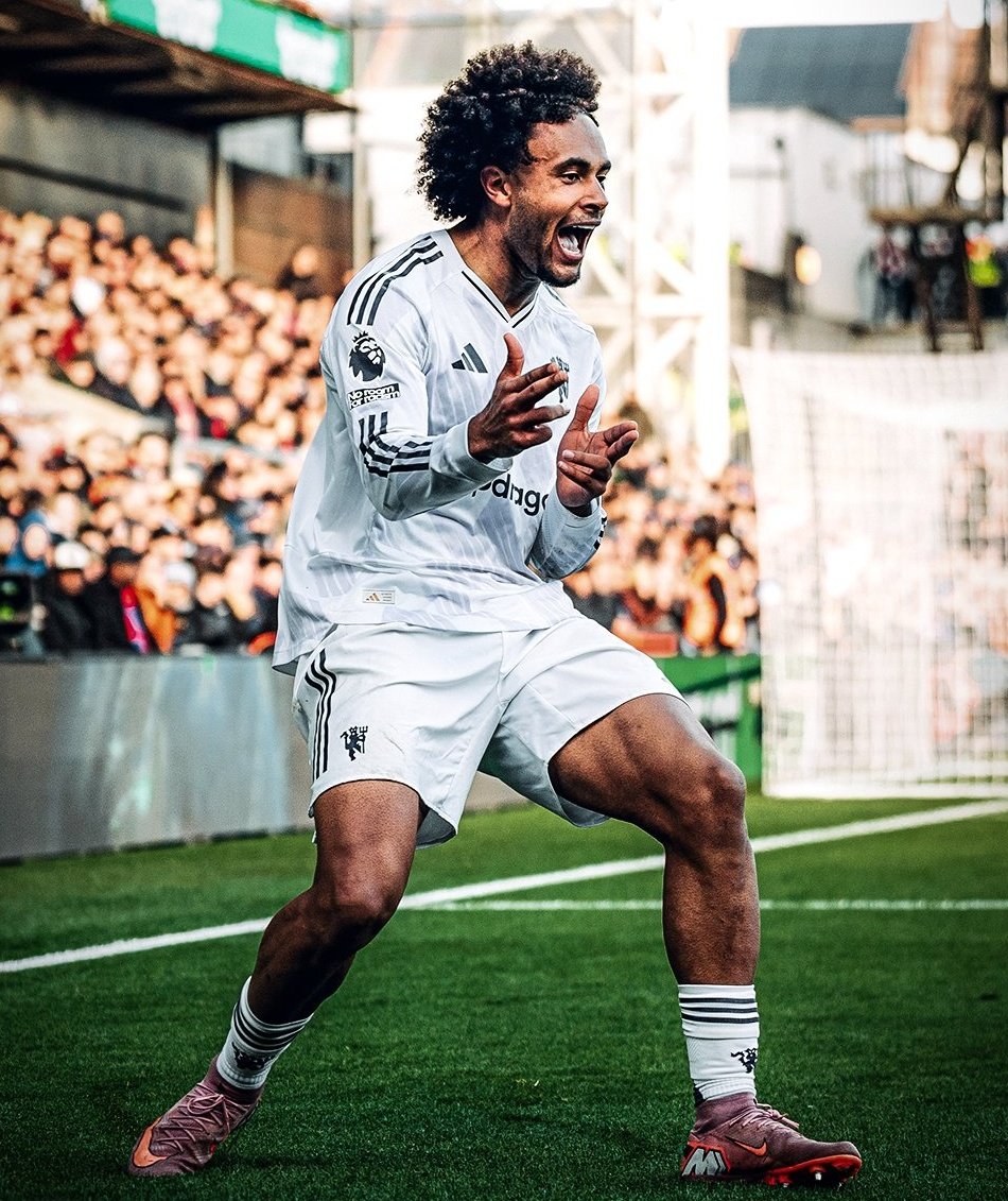 izuchukwu tweet media