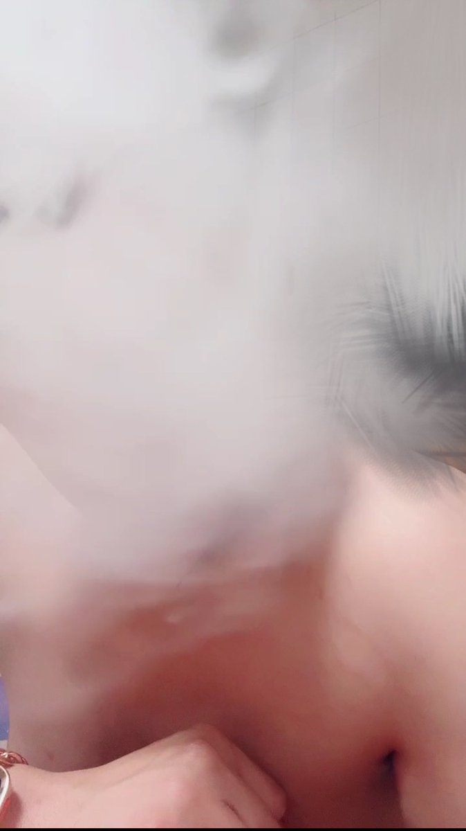 Smoke tweet media