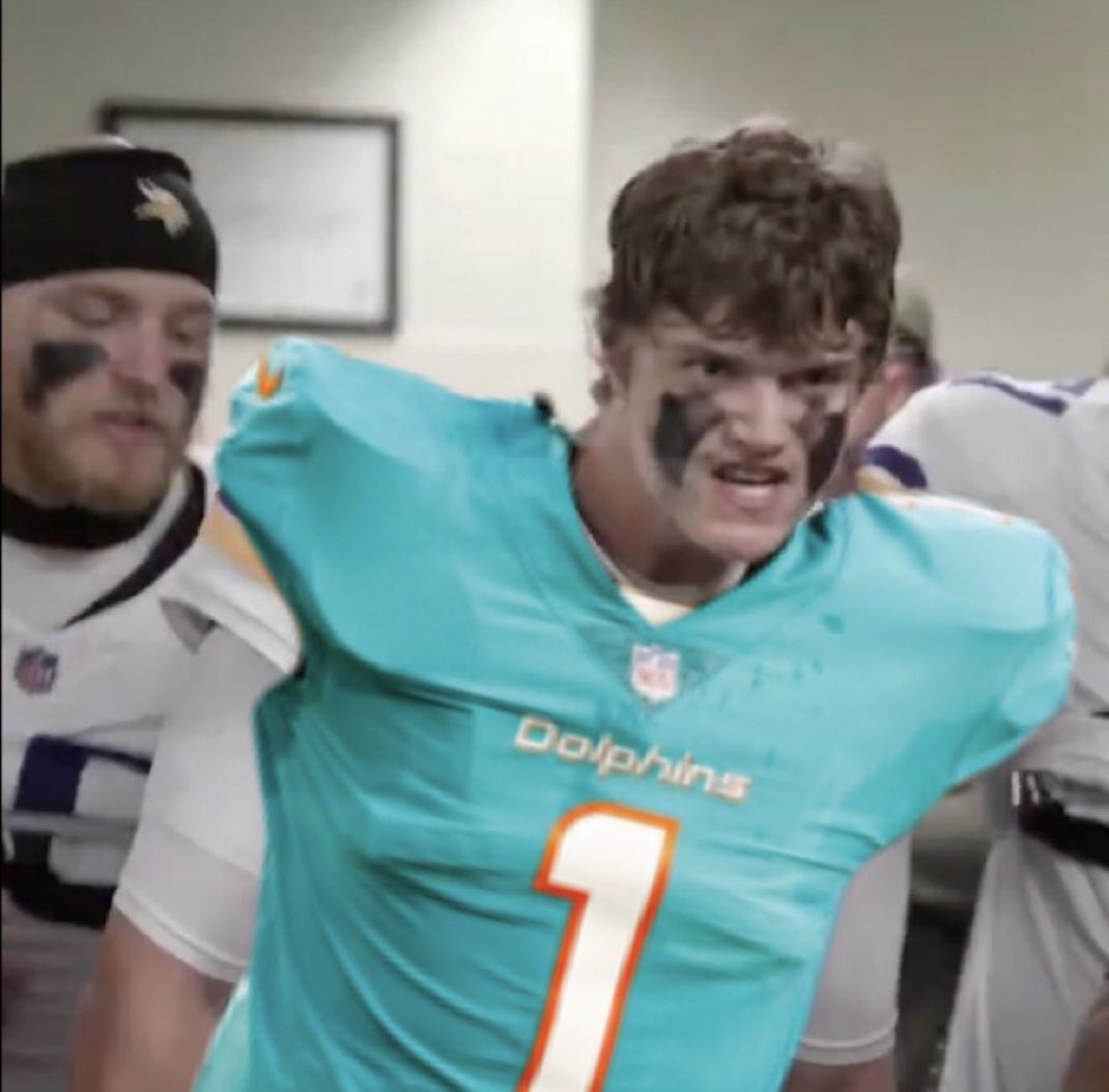 #1 FIN Fan 🐬 tweet media