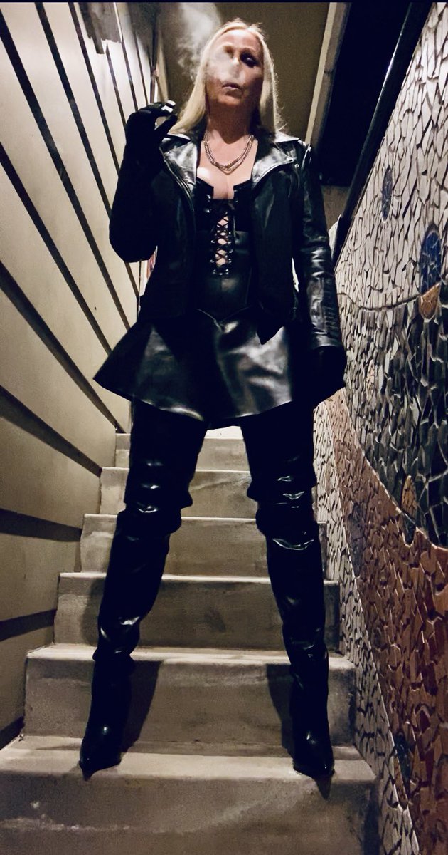 My Schedule Coming Up:

Las Vegas Dec 8-12

Las Vegas FEMOCRACY 
Deck The Balls Holiday Party 
Dec 10

Los Angeles FEMOCRACY &amp; EXALTED Secret Santa slave Party 
Night of Dec 12 

DM if you would like to serve or attend the Parties 
<a href="/femocracyglobal/">Femocracy Global</a>