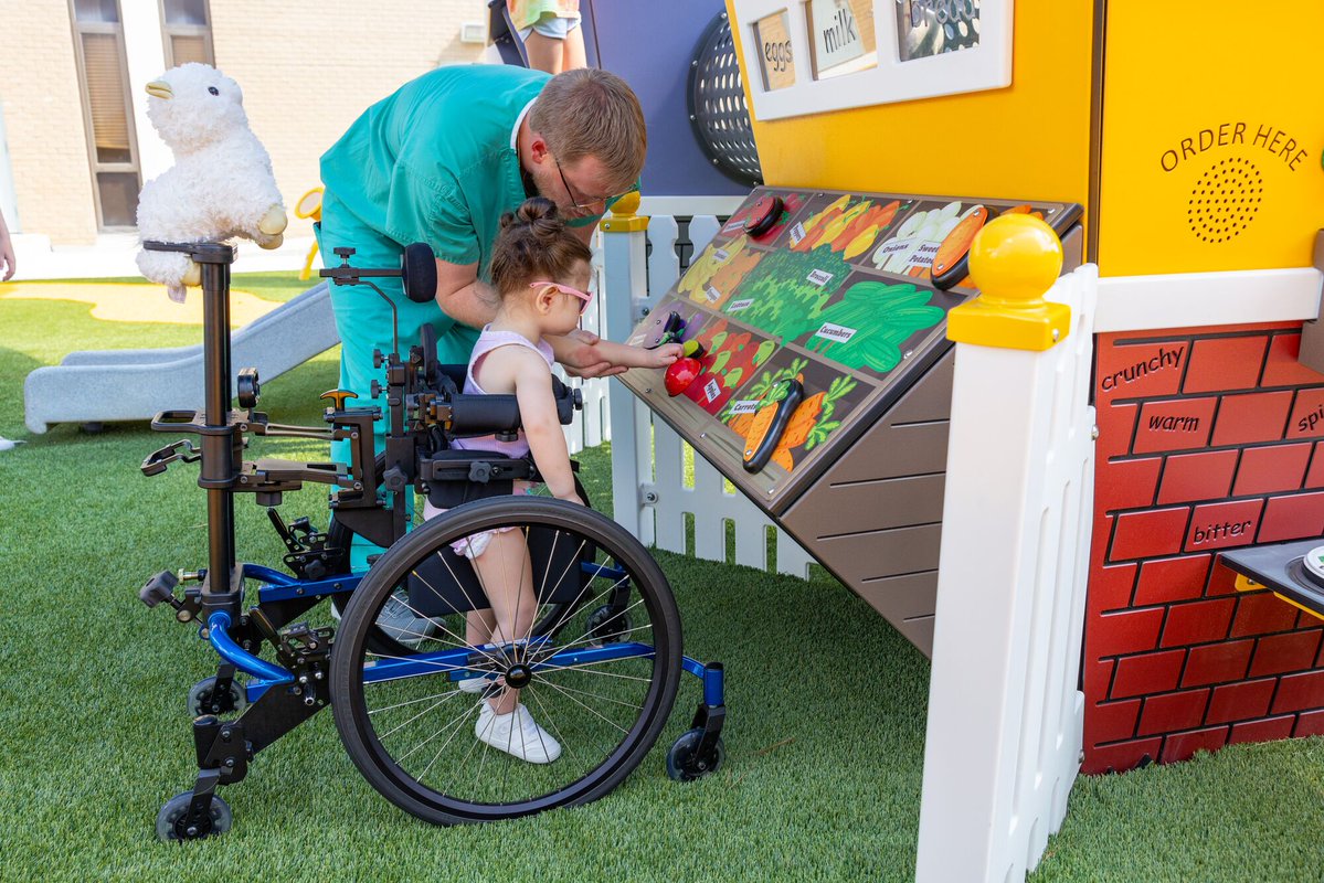sparksatplayllc's tweet image. Today, on International Day of Persons with Disabilities, we believe every child deserves a space to play. 💙 That&apos;s why we design inclusive, sensory‑rich playgrounds, so every child can play, connect, and belong. Explore inclusive play at sparksatplay.com #InclusivePlay