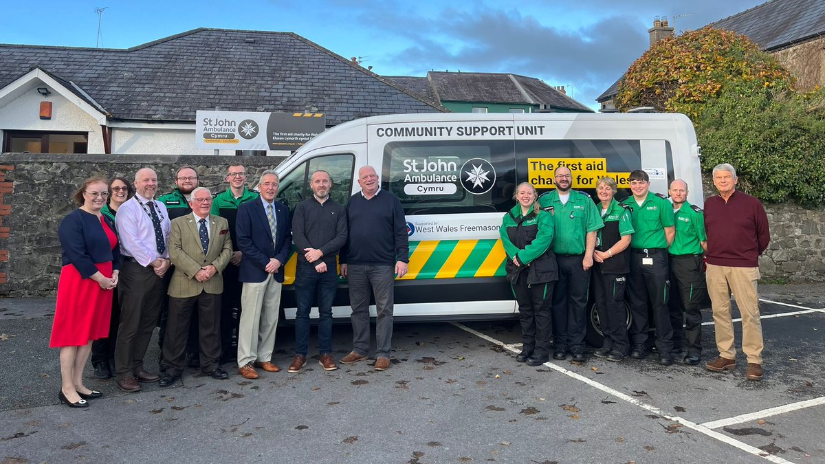 St John Ambulance Cymru tweet media
