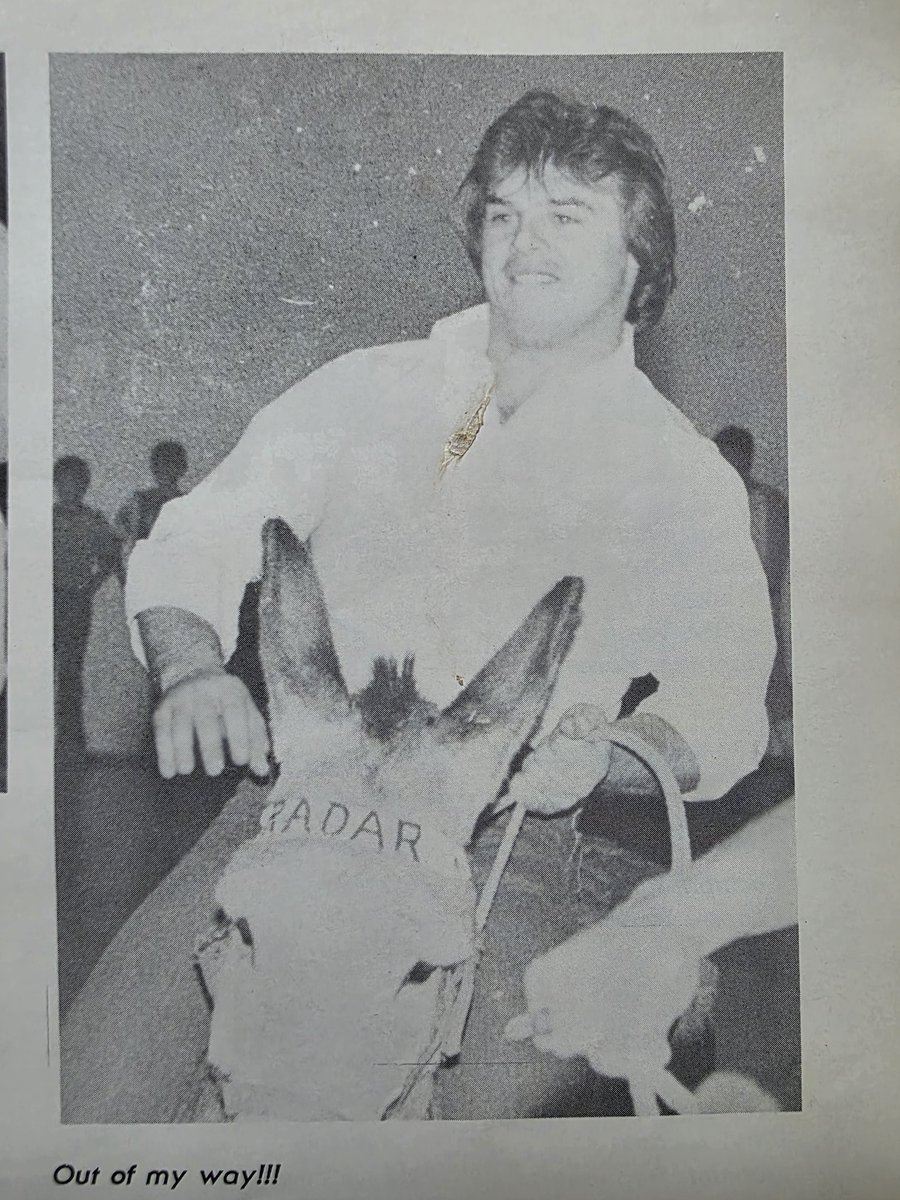 okie87af's tweet photo. @SammyKershaw I'd say u did well come a long way from riding donkeys playing basketball. https://t.co/0wYgD0AxQZ