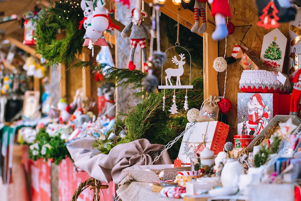 OkanoganCountry's tweet photo. 🎄🎁 It’s officially time to get into the festive spirit! Join us on Saturday, December 6th for the Last Chance Holiday Bazaar in Okanogan — a one-day shopping event you won’t want to miss! https://t.co/ecbK7V8CxT

#OkanoganCountry #HolidayBazaar #ShopLocal #HandmadeGifts https://t.co/DGGDjOSJHP