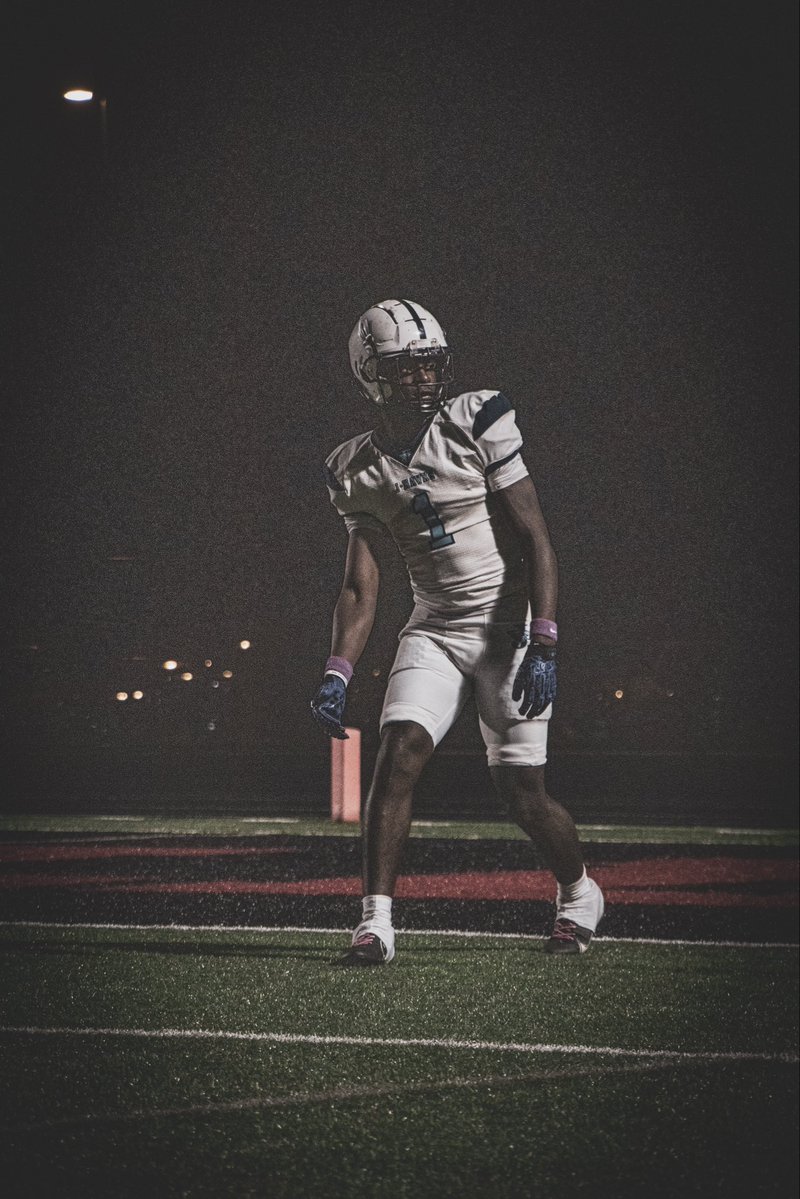 hudl.com/v/2Sw42E 
 4 offers 
Playmaker‼️‼️