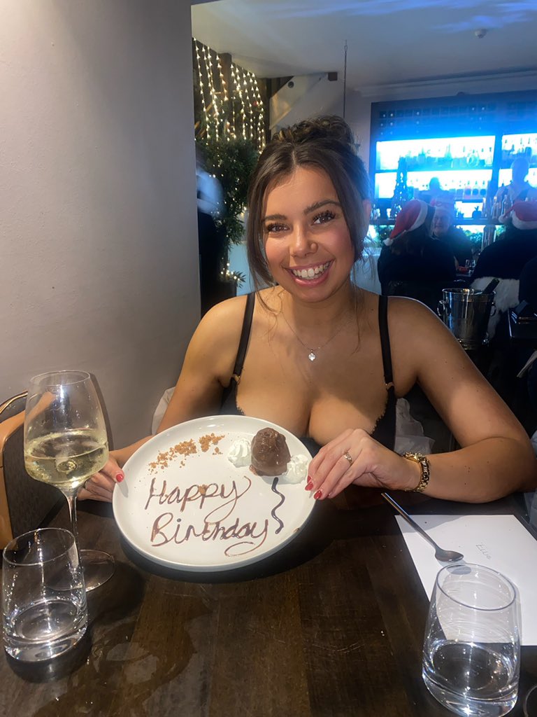 Here’s to 27 🎂🎈