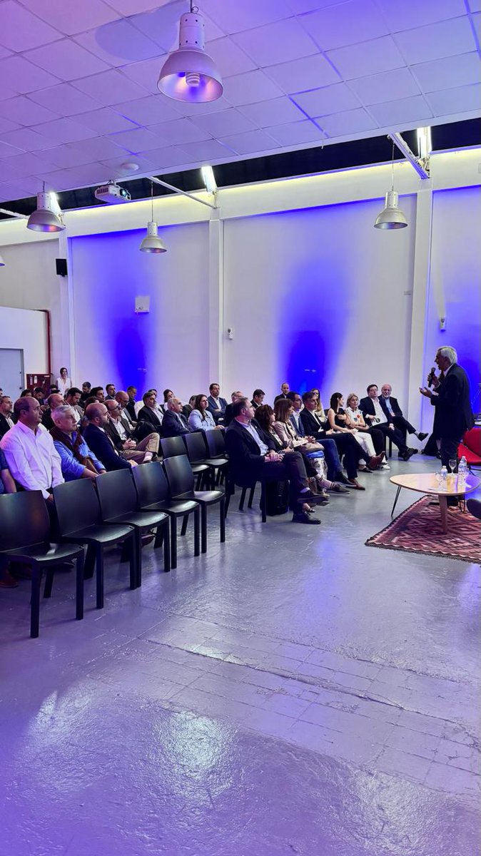 Digital House tweet media