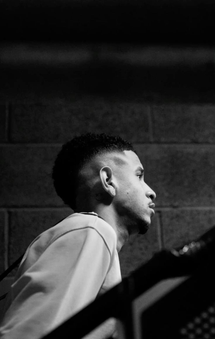 GeronimoMorgans's tweet photo. I fully grasp how the pressure consumes a player when the performances dip and the crowd is demanding more. 

It gets to a point where every touch is scrutinised, and it feels like nothing he tries comes off. 

I’ve watched that exact weight crush players with massive potential until they completely fade from the game.

The reality is, nobody understands the mental toll of a bad run of form quite like the lad going through it.
Development is not linear.

I won't lift a finger to drag Savinho. I won't join the pile-on or speak a bad word against him. I certainly won't be part of any agenda to hound him out of this football club anymore. 

Whether he makes it here or decides to move on, he’s going to be a top-class player regardless. It’s written all over him.
