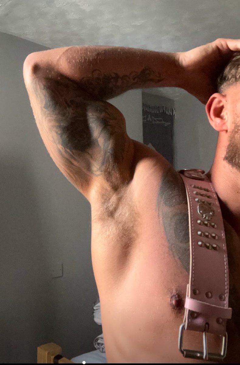 How I keep em under control and tribue. I love a relapse drone. Throne or Revolut ✅