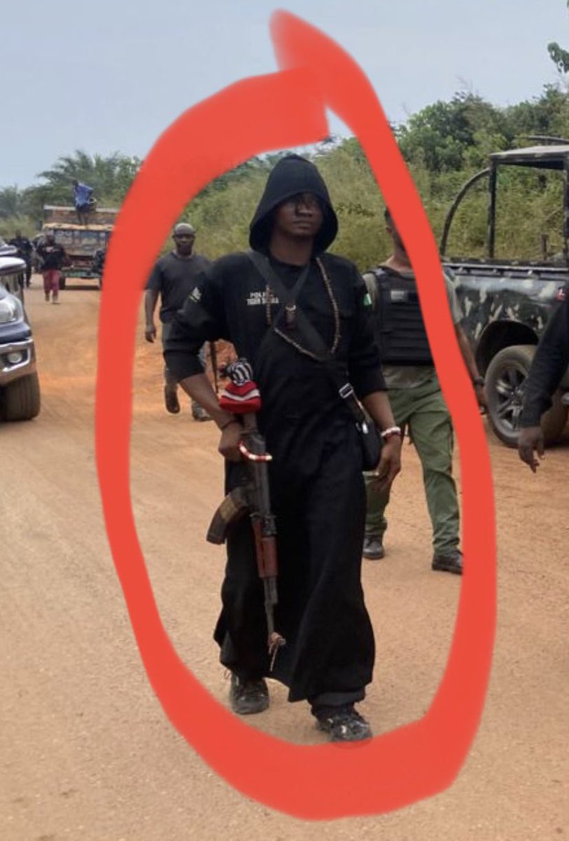 AWKUZU SARS and TIGER BASE are both linked to organ harvesting. 
Two hells in the South-East. 
Only in the SOUTH EAST. 
Lend your voice and speak on it. 
Do not wait until you or your loved one become victims before you speak up!
#ShutdownTigerBaseOwerri