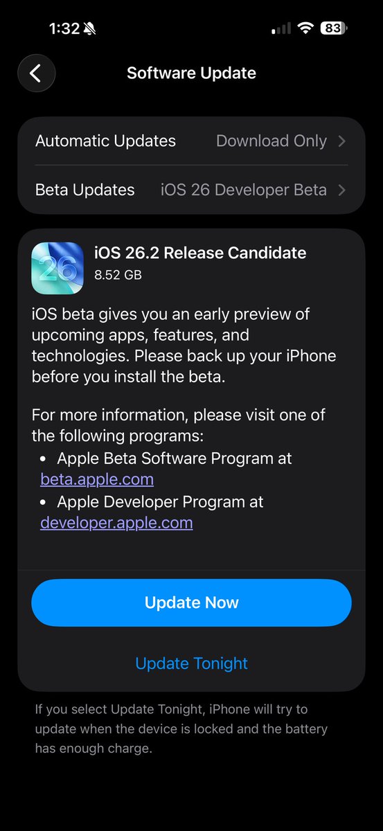 zollotech's tweet image. iOS 26.2 RC is out