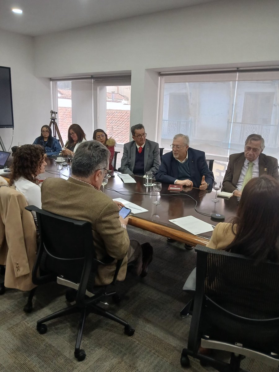 acofi's tweet image. El proyecto de &quot;caracterización de las necesidades de formación de profesionales en ingeniería  en Colombia&quot;, que presenta @IngenieriaSCI , busca generar información sólida y verificable que fortalezca a los actores estratégicos en formacion en ingeniería en el país.