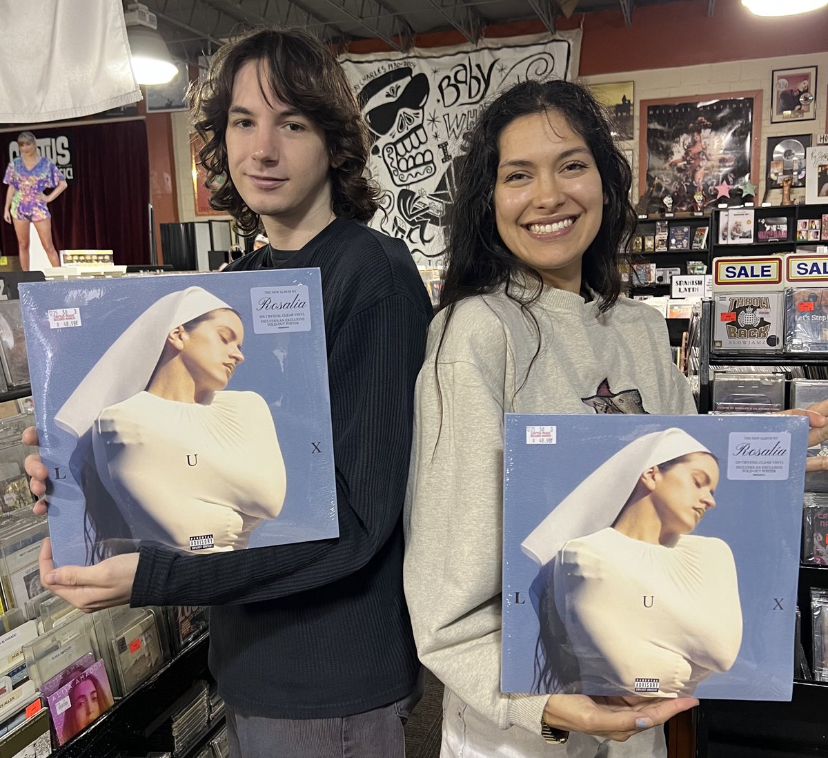 The crew with vinyl 𝗥𝗘𝗦𝗧𝗢𝗖𝗞𝗦 of #Rosalia’s newly released fourth studio album, 𝘓𝘶𝘹. It initially 𝗦𝗢𝗟𝗗 𝗢𝗨𝗧 on Friday, November 7th, 2025, the weekend it was released, via <a href="/ColumbiaRecords/">Columbia Records</a>.
