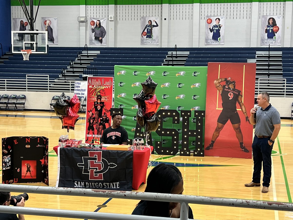 Eaton Eagle Football tweet media