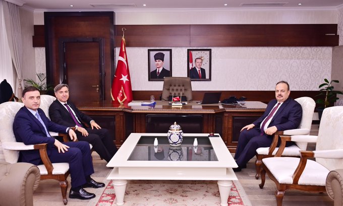 Mülkiye Müfettişleri Vali Canbolat’ı Ziyaret Etti