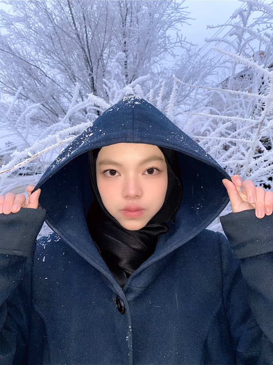 bublebeepyy's tweet photo. alice alice⛄️ https://t.co/LZDCGY45X4