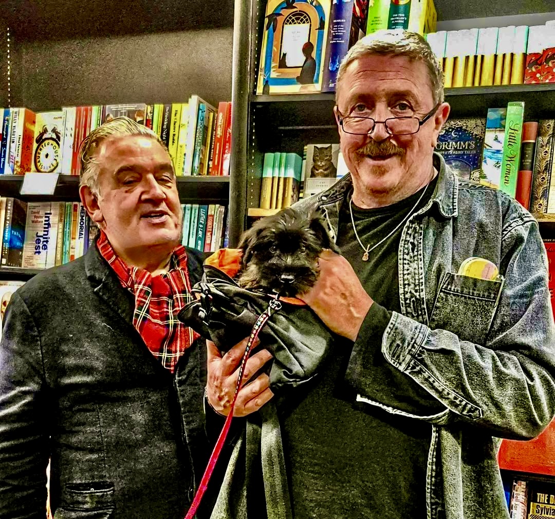 This day last year Mary Murphy arrived –
So, I brought her [in my laptop bag] to meet the neighbours and the traders in and around downtown: Stopping off at Waterstone's, Charlie Mahon, Paul Mulvanney, McCarthy's Cola quay, a few pubs and cafes and all points in-between ...