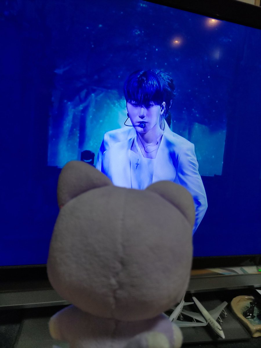 Msan910710's tweet photo. サンドギ！
テレビに近づきすぎだよ！

FNS出演…胸アツ😭🩷
相葉担の私、また夢が叶った✨

あとは嵐のライブを当てるだけ！！←ここでは関係ないけど😅 https://t.co/XioqzUdonL