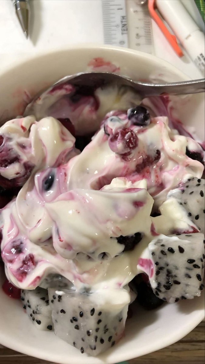deeore5's tweet image. how my yogurt looking?