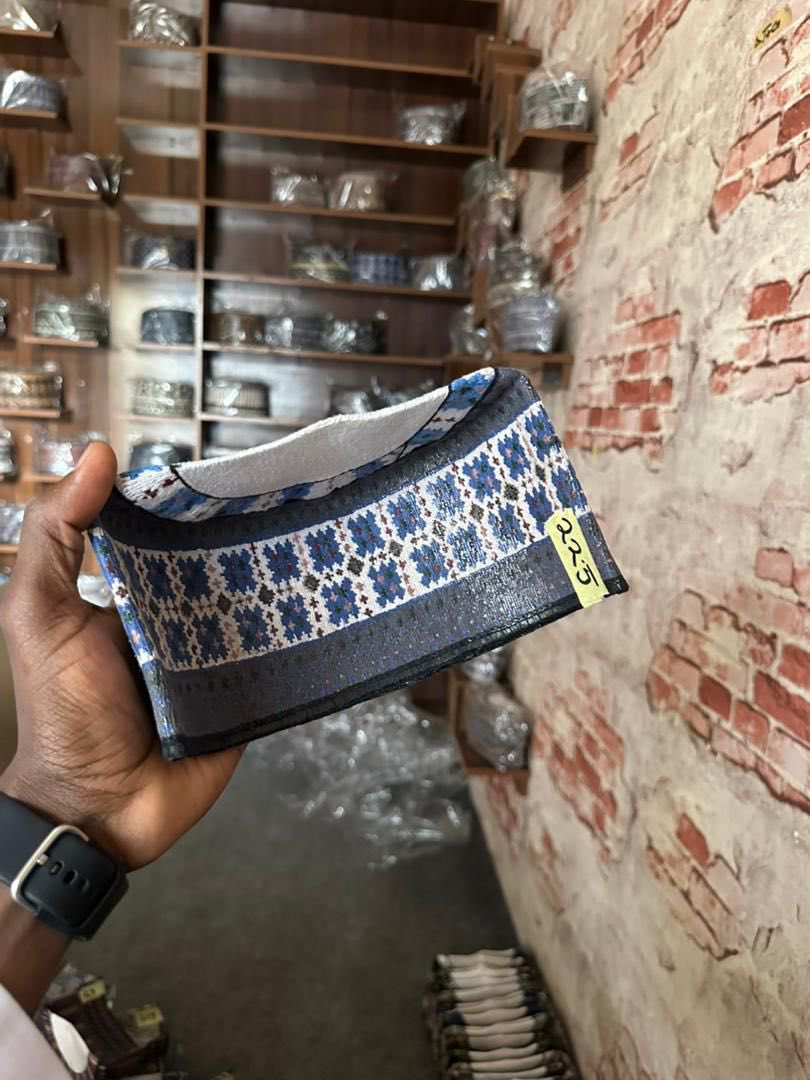 High-quality caps
🏷️25,000——35,000
📞07030586576
📍Damaturu, Yobe state
🚚Nationwide delivery
wa.me/2347030586576
