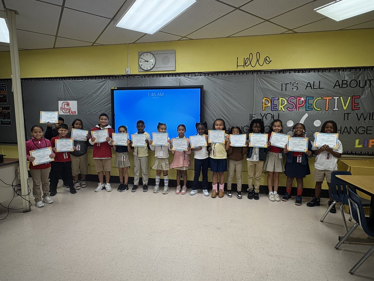 KelseyLPharrES's tweet image. November was all about building math fact fluency! 💡 Our 2nd grade students worked hard to strengthen their skills and grow their confidence one fact at a time. Proud of their dedication and progress—keep shining, Fluency Flight mathematicians! ✨