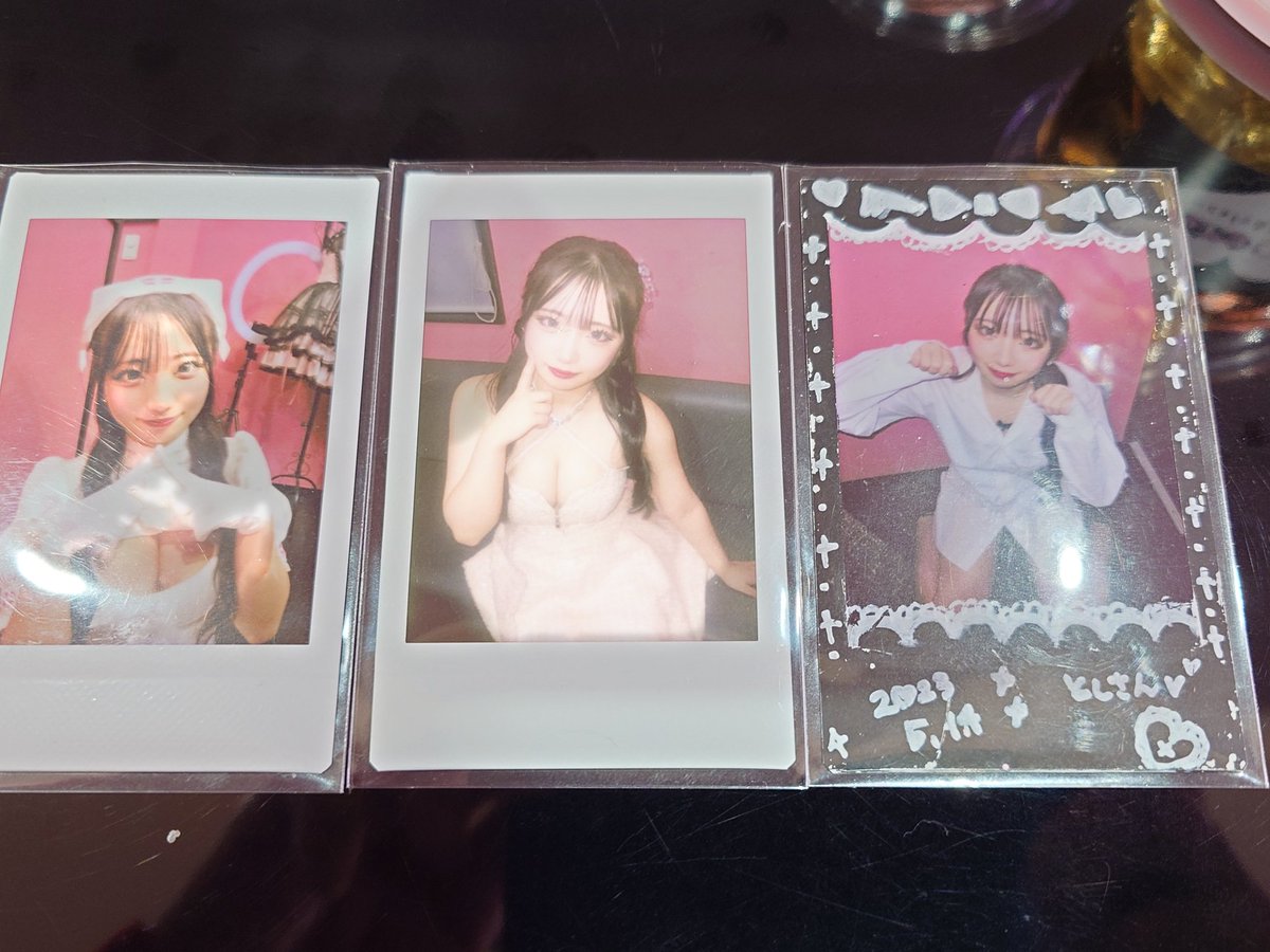 みみみですにゃーにゃーにゃー🐱
2日連続で会えたのが昔に戻ったみたい✨️
昔のチェキ過ぎて恥ずかしいけど回収しに来てくれてうれちかった♡(๑◕◡◕๑)♪

#好きな人のそばに居たいと思うタイプの人間です

みみちゃん2days楽しかったよ！