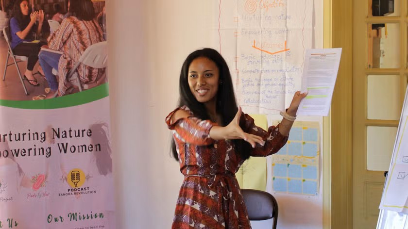 theGEF's tweet image. Nancy Barisoa @nancybarisoa, an environmental expert from #Madagascar🇲🇬, is at #CRIC23 as a @theGEF-sponsored youth delegate. In her GEF Voices interview, she shares lessons from elevating youth priorities through training, storytelling, and learning. thegef.org/newsroom/featu…