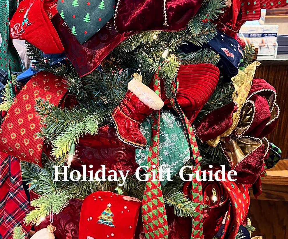 BillWalkerCloth's tweet image. Luxury Holiday Gift Guide  🌟  Exclusive Gifts for Distinctive Men 
Our Iconic Designers have surpassed all expectations.
Unwrap Confidence. Wear Distinction. Celebrate the Season.
#billwalkerclothier #luxurymensclothing 
1737 Post Oak Blvd
713 871-9811

- mailchi.mp/billwalkerclot…