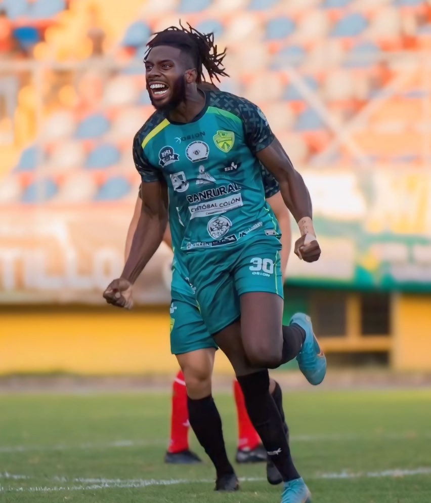 chepebomba's tweet image. OJO. El panameño Manuel Gamboa, a un pasito del San Francisco de La Chorrera.

Punto y pelota. #MentiraNoEs 🐐💣