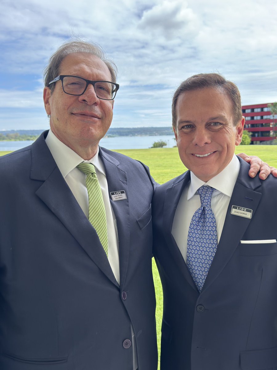 jdoriajr's tweet photo. O Ministro e Vice Presidente do STJ Luis Felipe Salomão, foi muito aplaudido, na sua participação no 5º Brasília Summit, promovido pelo LIDE e Correio Braziliense. O Ministro reforçou a centralidade da segurança jurídica para o avanço do agronegócio brasileiro. Sua palestra contribuiu para fortalecer o potencial de crescimento do agro brasileiro.  
 ⚖️🇧🇷🚜