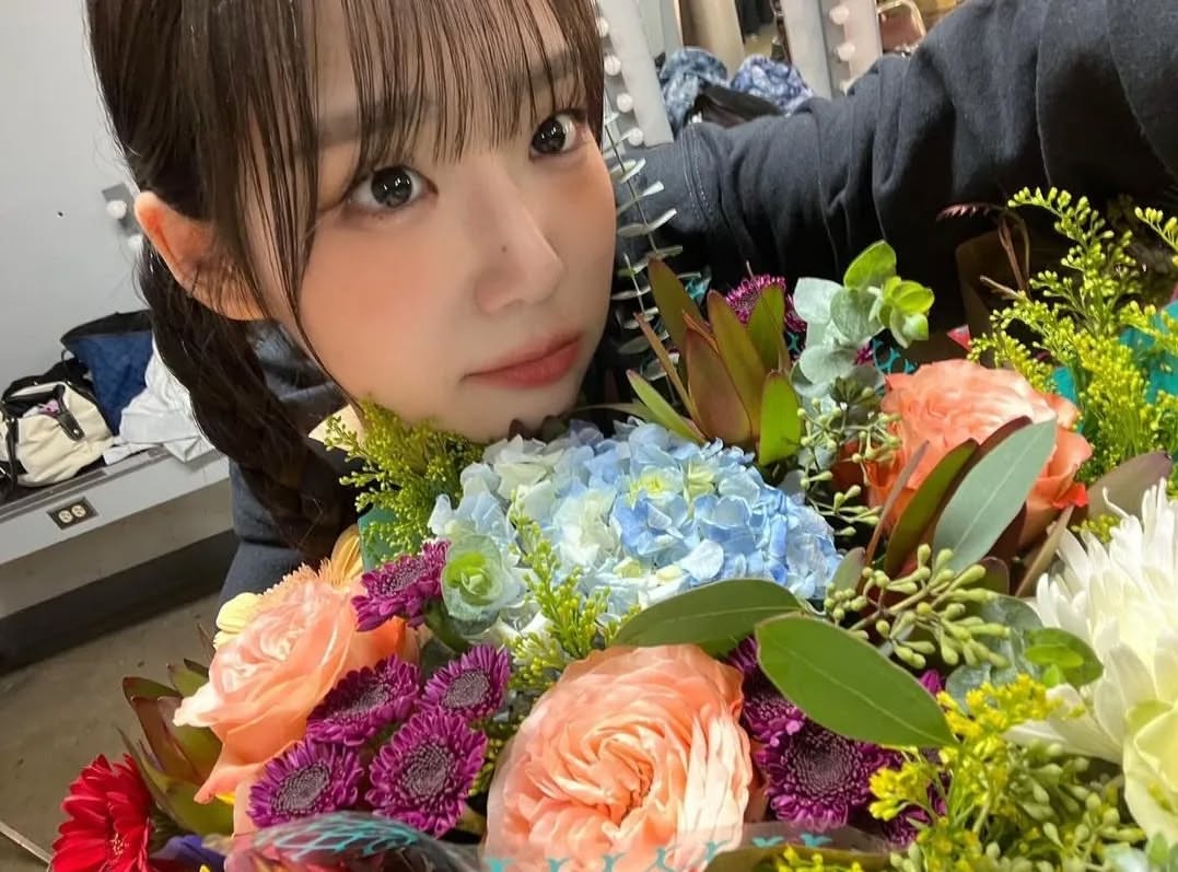 _urvision's tweet image. Siento que este nuevo lanzamiento va a brillar fuerte ✨💞 porque esta #𝑆tᥲr𝖉ust·愛ーʼ𝑆ong que nos muestra la #𝕒𝐥𝕚zéeʼ𝚜·甘い·𝕧o͞𝕚ce con todo lujo de detalles es literalmente la definición de magia dulce 𖦹𓈒

𝕡ocha𝐜co ₊ ˚ ʚ 🐶 ₊ ˚ ✧ ﾟ. 𝕒i𝐫i !