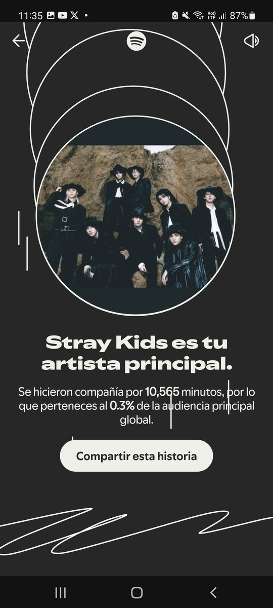 drcffee's tweet image. y por otro año consecutivo más 💋💋💋